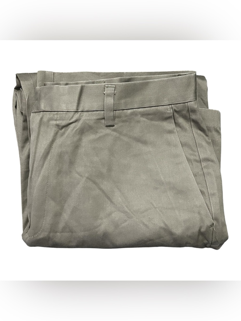Dockers Men's Chinos in Beige Olive